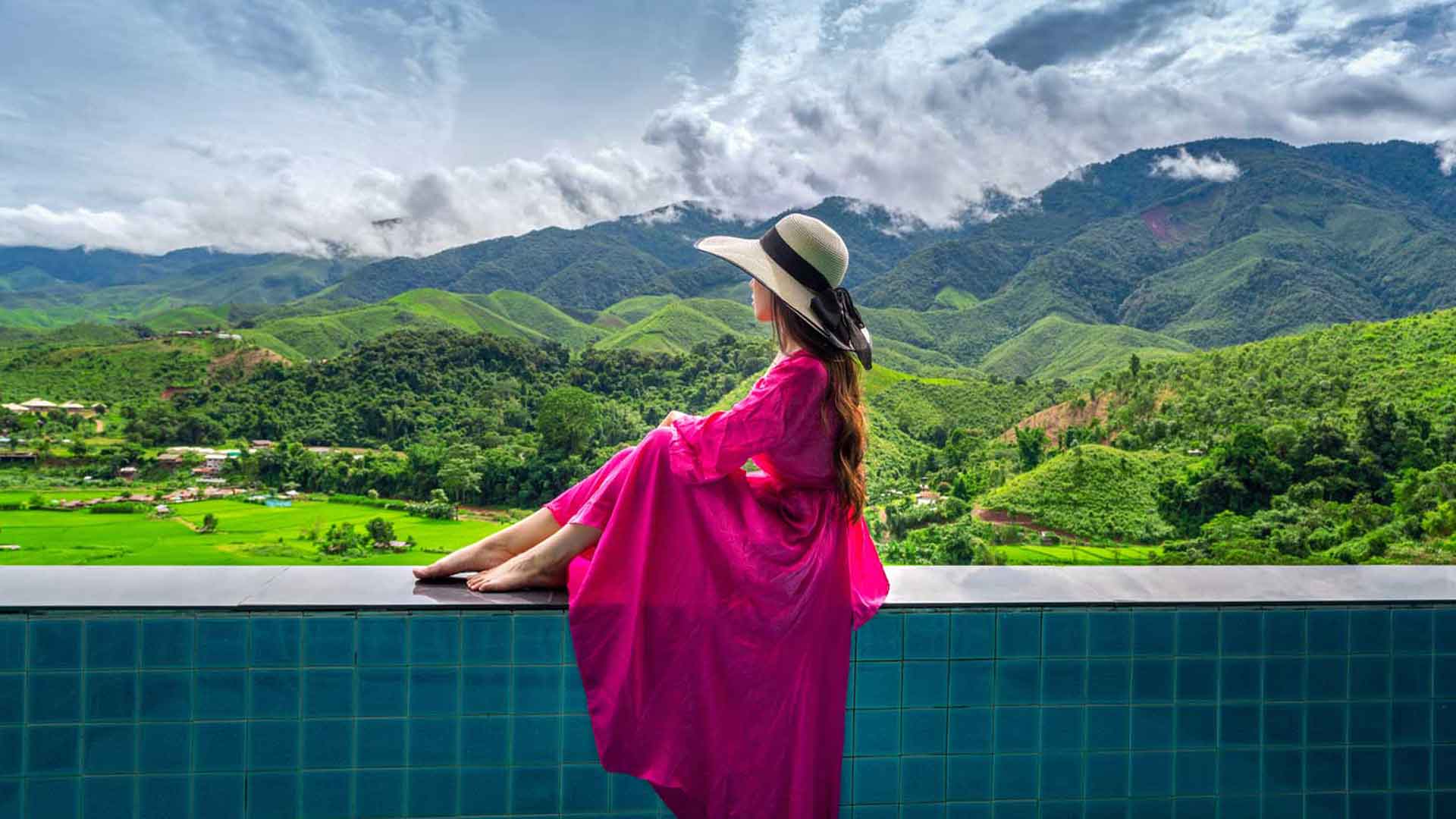 Luxury-Travel-&-Tourism-05